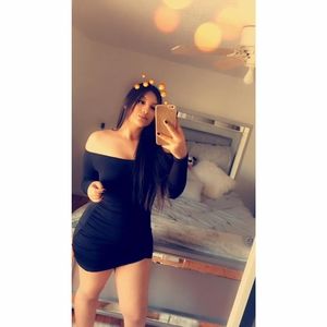 Meet your Posher, Mariely